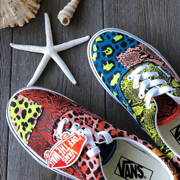 🌴🌼VANS-PATCHWORK LEOPARD/SNACK🌼🌴 - Picture 2 of 11